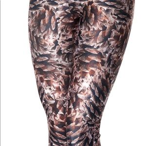 NWOT Black Milk Pinecone Leggings Large